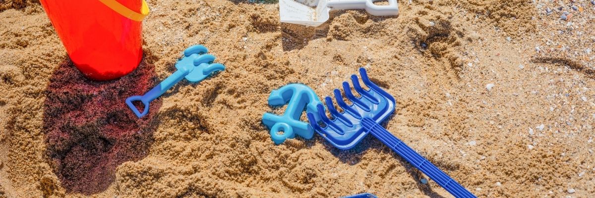 Brinquedos de areia: guia completo para o desenvolvimento infantil