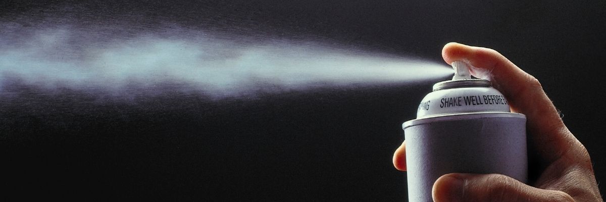 Dusting entre adolescentes: riscos, sinais e como proteger seus filhos