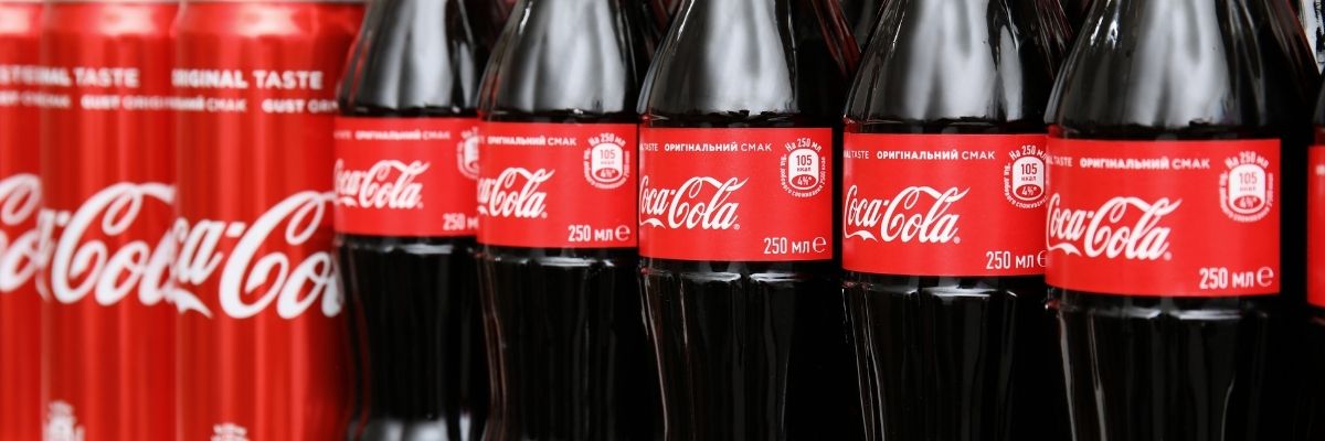 Coca-Cola lança versão com açúcar de cana: entenda os impactos para a saúde das crianças