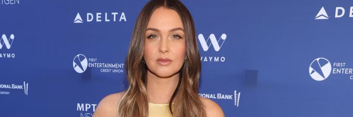 Dra. Jo Wilson e a maternidade real de Camilla Luddington