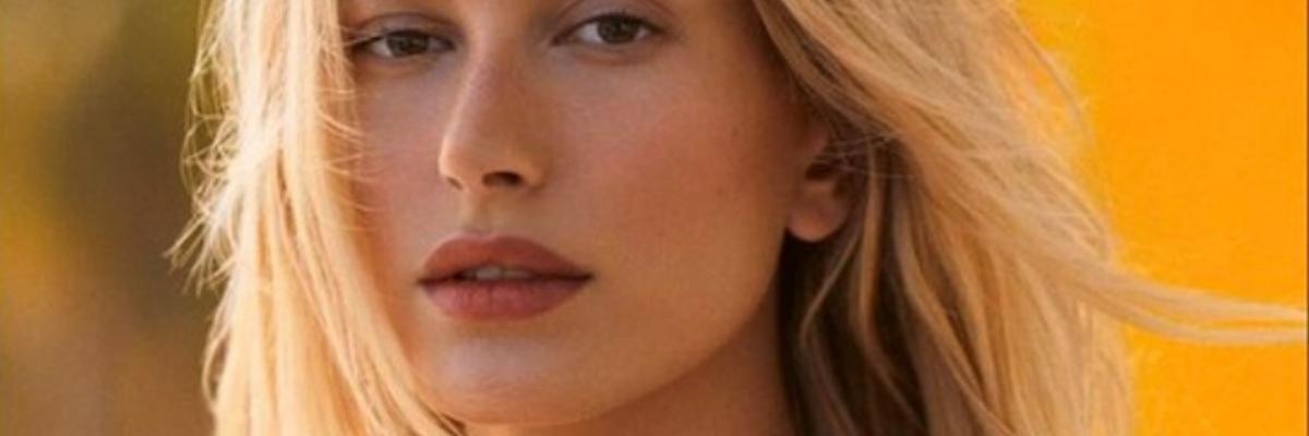Itens essenciais de Hailey Bieber na gravidez e pós-parto